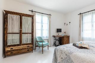 Room Room