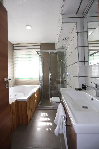 Avwan Hotel Cigli