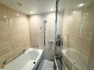 Room:TWN.ST