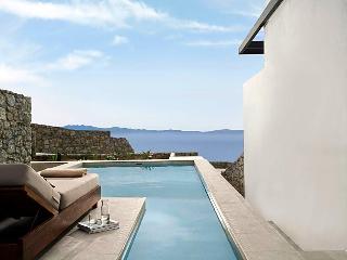 Ezio Bo Luxury Living