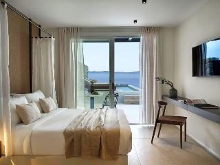 Ezio Bo Luxury Living