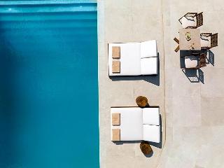 Ezio Bo Luxury Living
