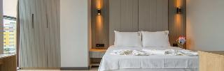 Sherlock Homes Hotels