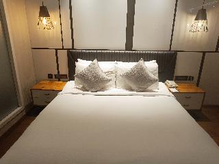 Room Room