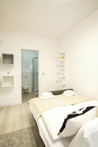 Room Room