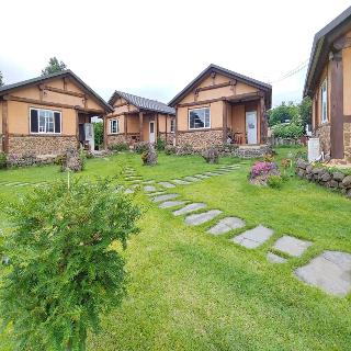 Geumok Log Pension