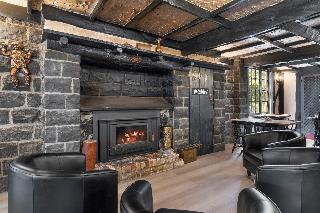 The Fox And Hounds Historic Hotel