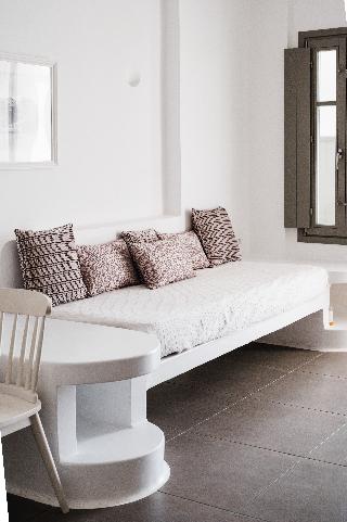 Amphitrite Suites Santorini