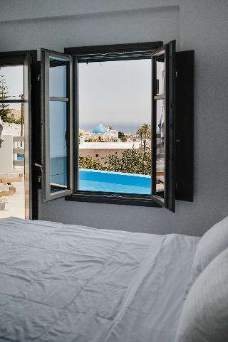 Amphitrite Suites Santorini