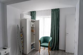 Sea View Apartments - Avenue Hotel