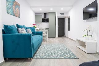 Sea View Apartments - Avenue Hotel