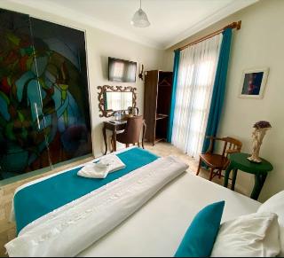 Ayvalik Rebetiko Otel