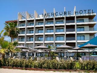 Mercure Larnaca Beach Resort