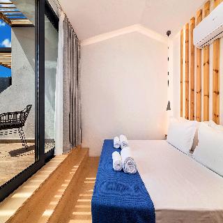 Aelia Suite