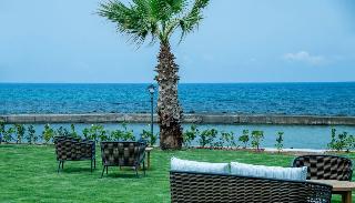 Senseana Seaside Resort And Aquadventure