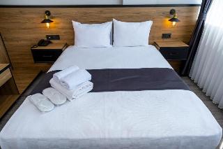 Comfort Center Suit Hotel