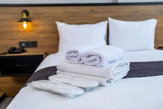 Comfort Center Suit Hotel