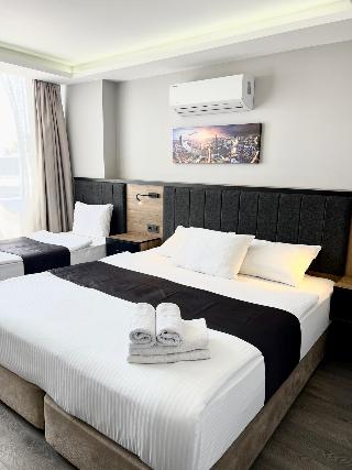 Comfort Center Suit Hotel