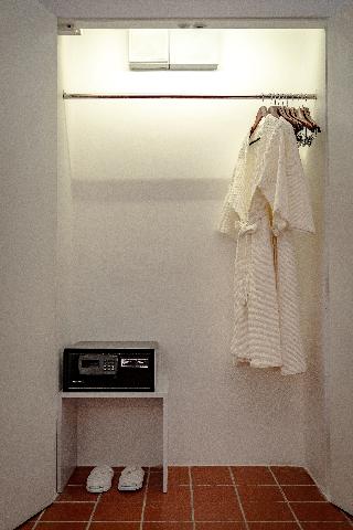 Room Room