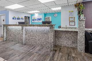 Travelodge By Wyndham Livonia - Detroit
