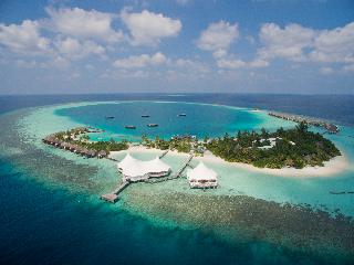 Safari Island Resort