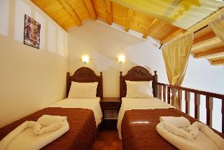 Marilena Apartments