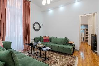2mazi Suites