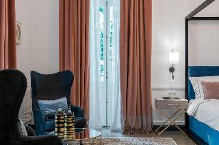 2mazi Suites