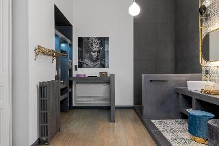 2mazi Suites