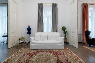 2mazi Suites