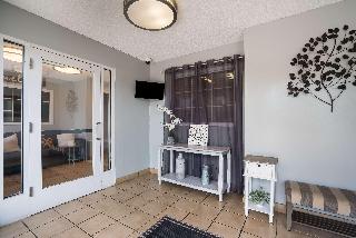Sonesta Simply Suites Des Moines