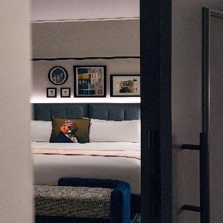 Room Room