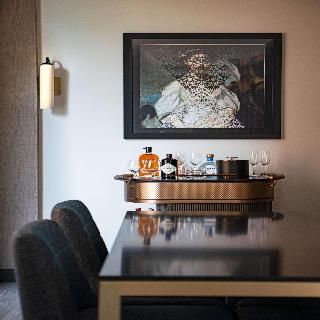 Room Room