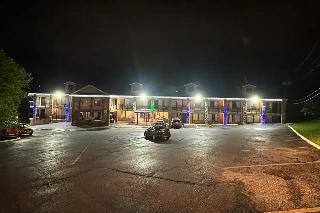 Suburban Studios Branson On The Strip