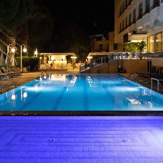 Cashmere Hotel