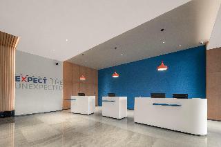 Holiday Inn Express Wawu Mountain