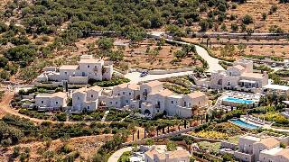 Bassa Maina Villas & Suites
