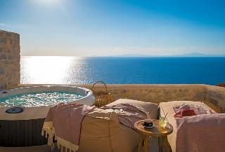 Bassa Maina Villas & Suites