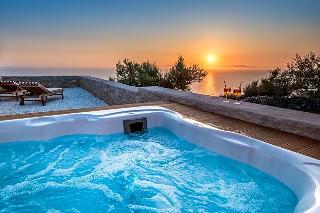 Bassa Maina Villas & Suites