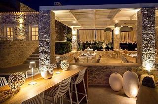 Bassa Maina Villas & Suites