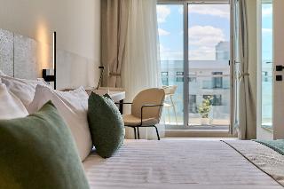 Alezzi Infinity Resort & Spa
