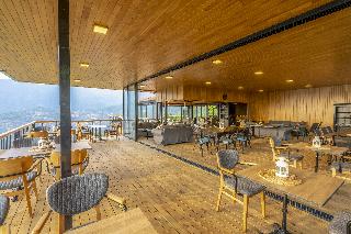 AVENA MOUNTAIN HOTEL