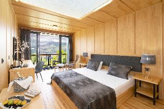 AVENA MOUNTAIN HOTEL
