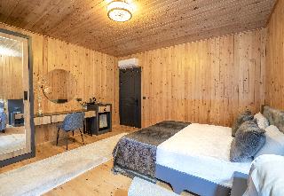 AVENA MOUNTAIN HOTEL