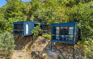 AVENA MOUNTAIN HOTEL