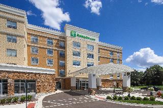 Holiday Inn & Suites Detroit - Troy