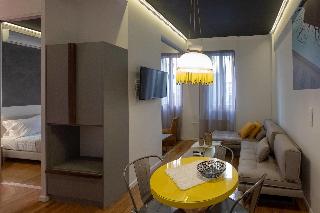 Athenian Yard Suites