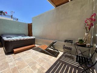 Andros 4 All Seasons Villas & Suites - Agios Nikol