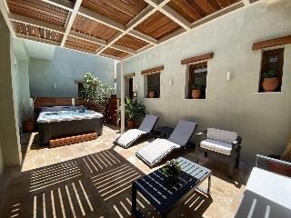 Andros 4 All Seasons Villas & Suites - Agios Nikol