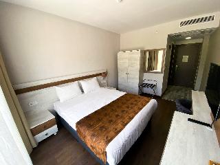 Kanyonvadi Hotel